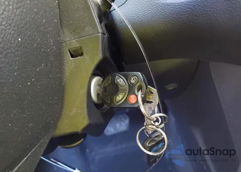 2014 Ford Focus Se z USA, uszkodzony, nr VIN 1FADP3F28EL429521